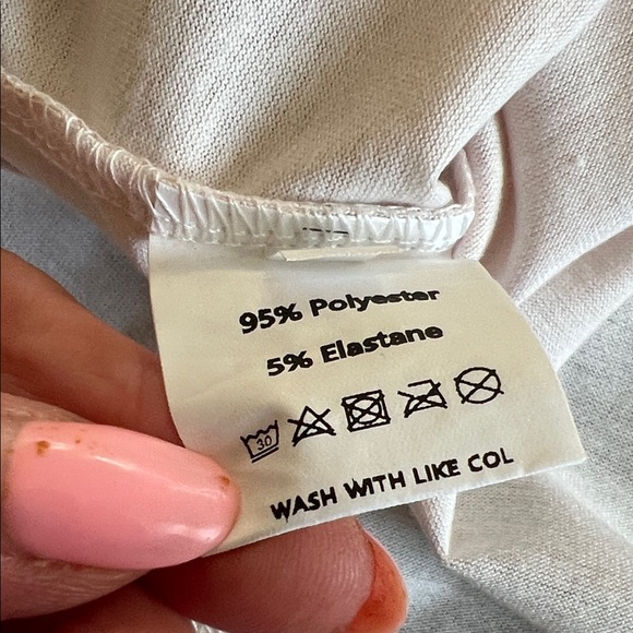 Cowgirl Graphic Ladies Shirt NWOT - Picture 3 of 3